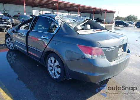 2010 Honda Accord 3.5 Ex-L z USA, uszkodzony, nr VIN 1HGCP3F89AA013916